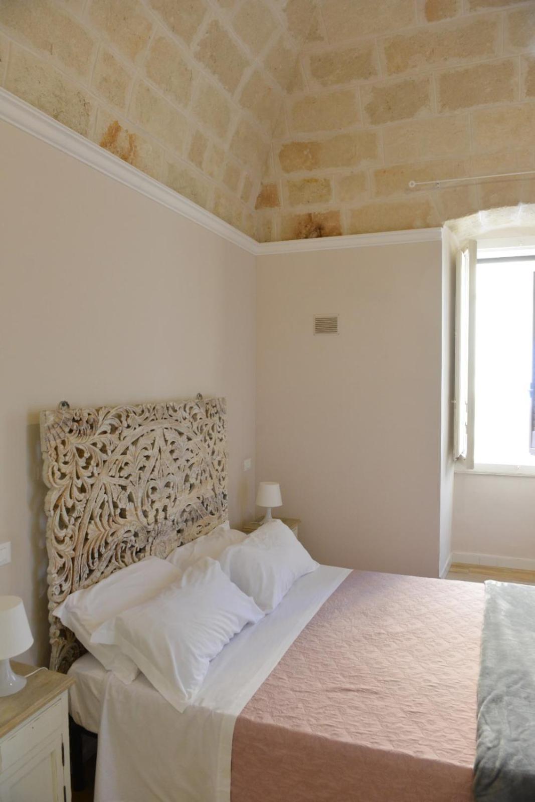 Hotel Al Rosa Antico Monopoli Exterior foto